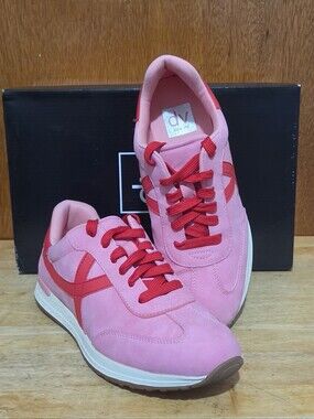 DV Dolce Vita Joque Women Pink Multi Faux Suede Retro Running Sneakers  Size 7.5